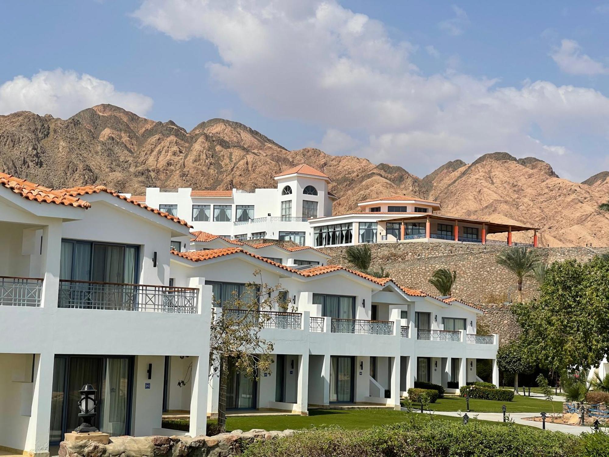 Resort Ecotel Bay View 4*
