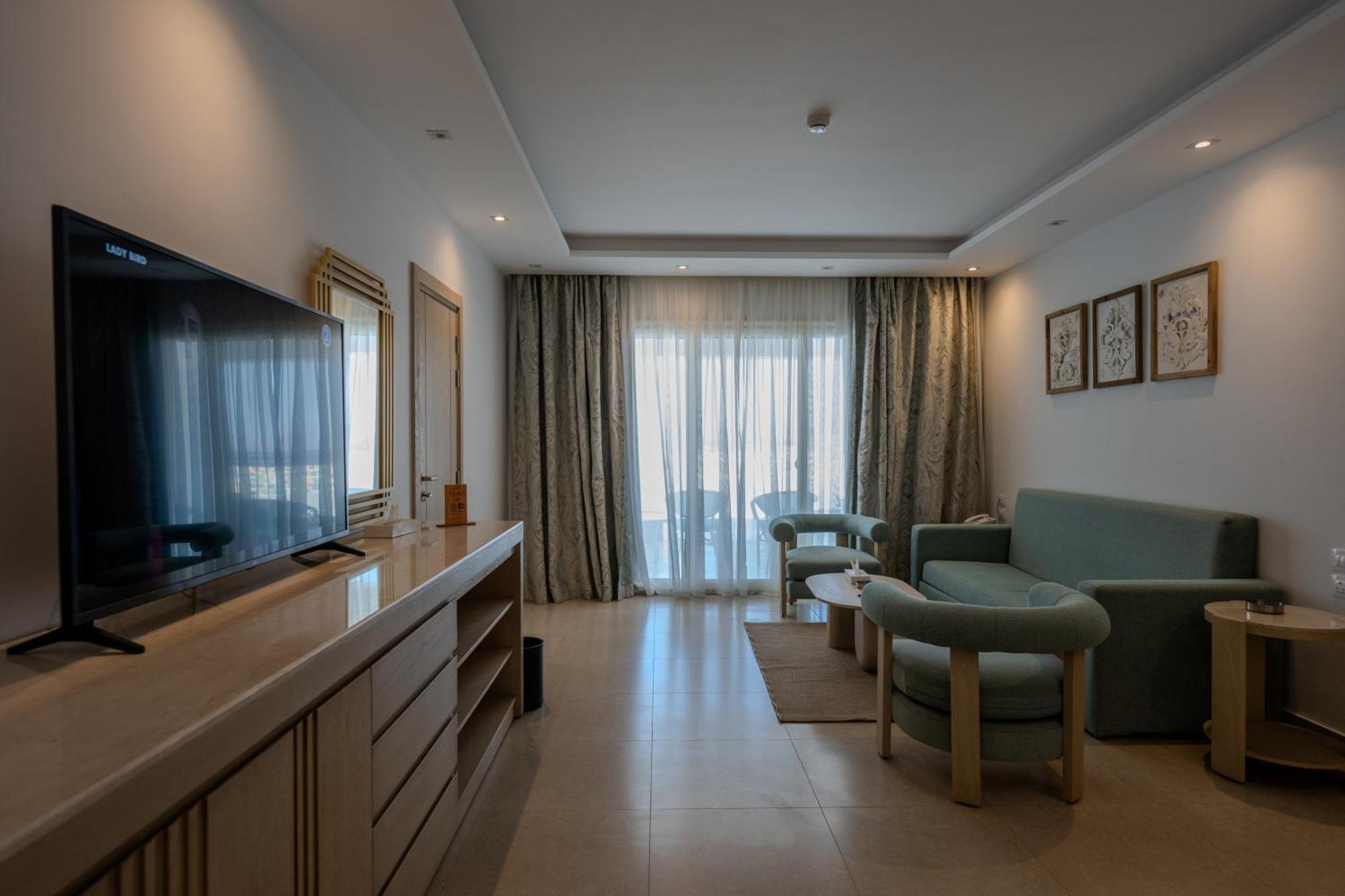 Ecotel Bay View Дахаб