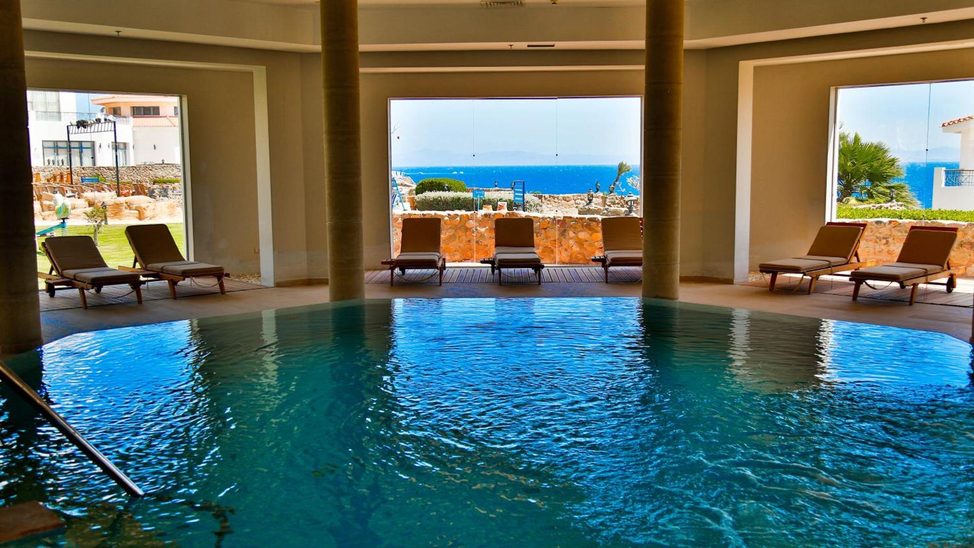 Ecotel Bay View 4* דהב